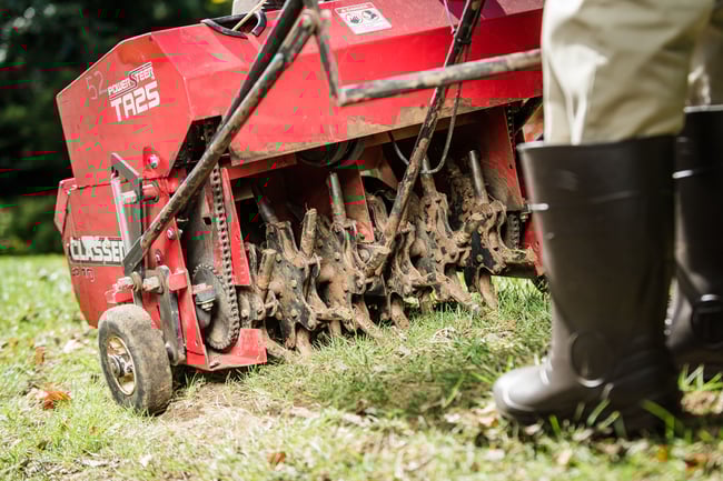 lawn tech from pro turf pro pest bettendorf aerating lawn
